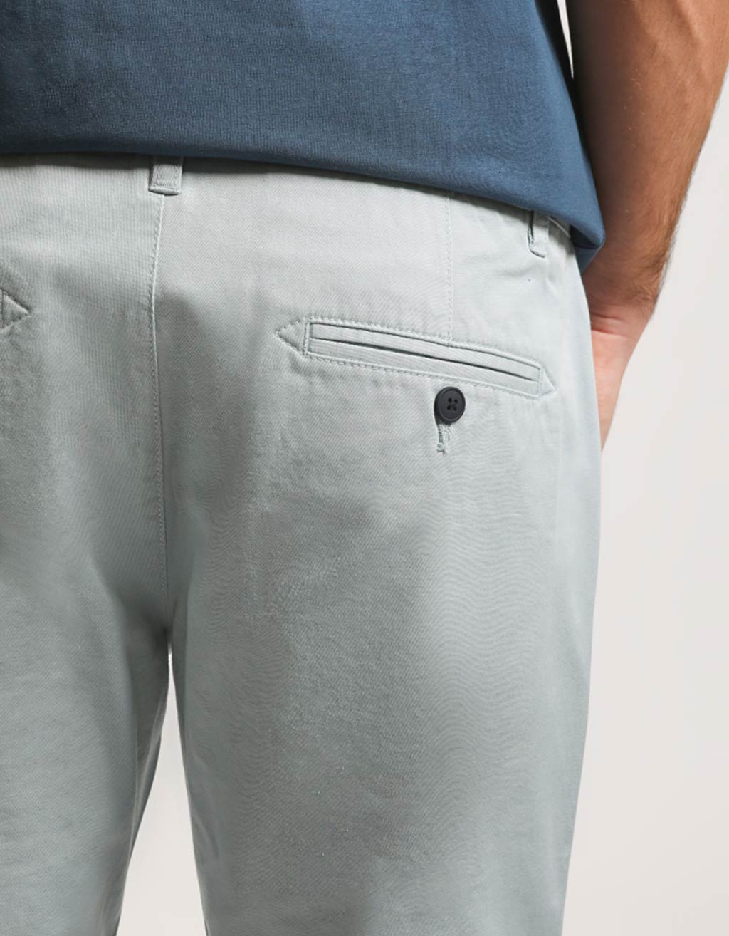 Bermuda chino in cotone - Image 6