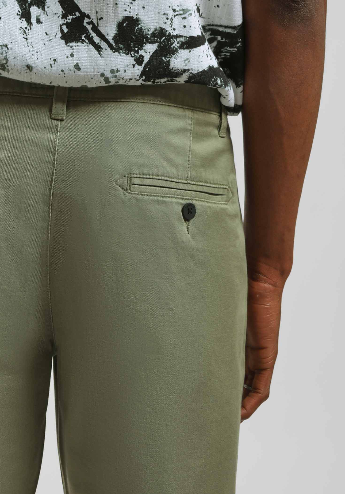 Bermuda chino in cotone - Image 6