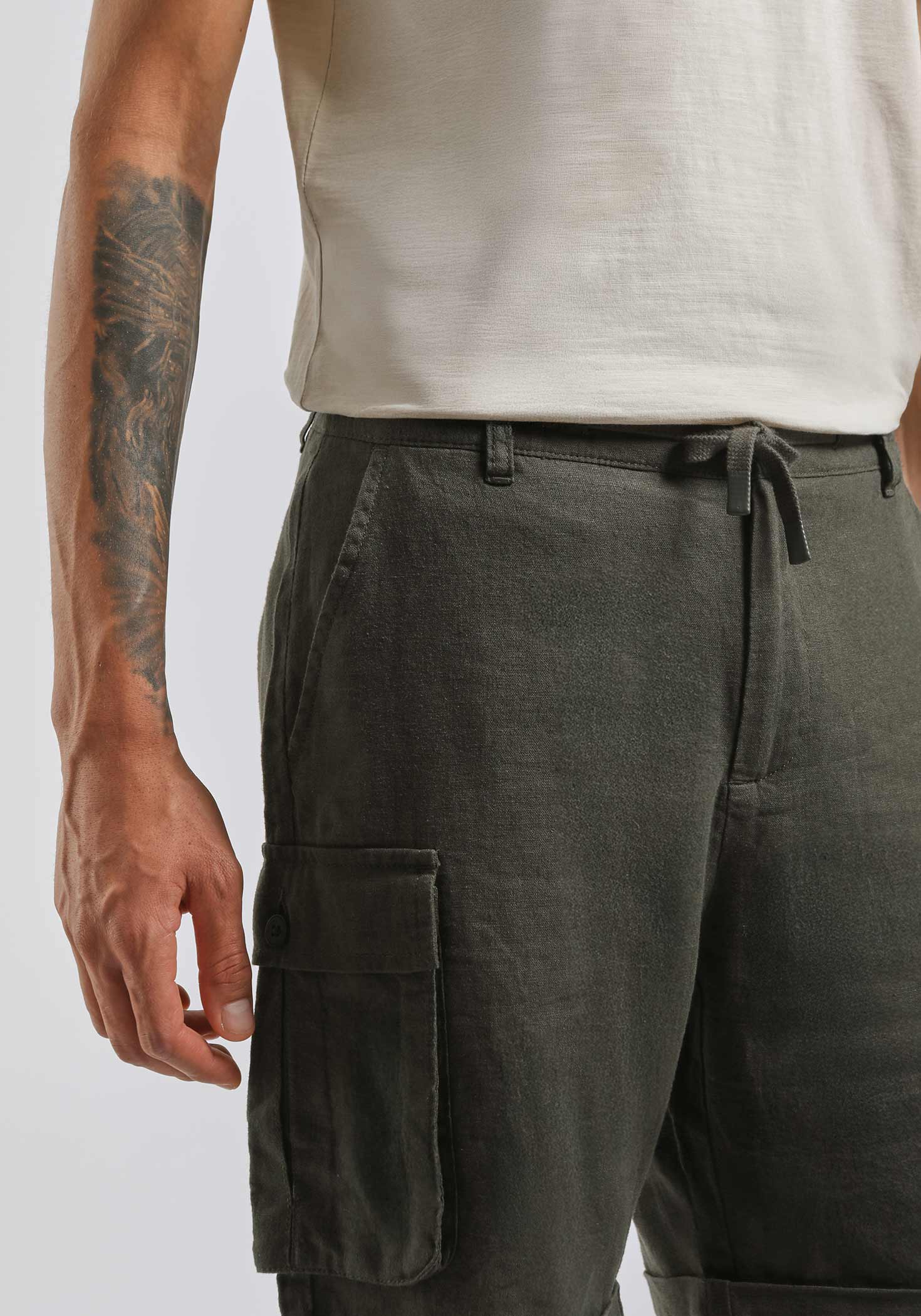Bermuda misto lino con tasconi - Image 3