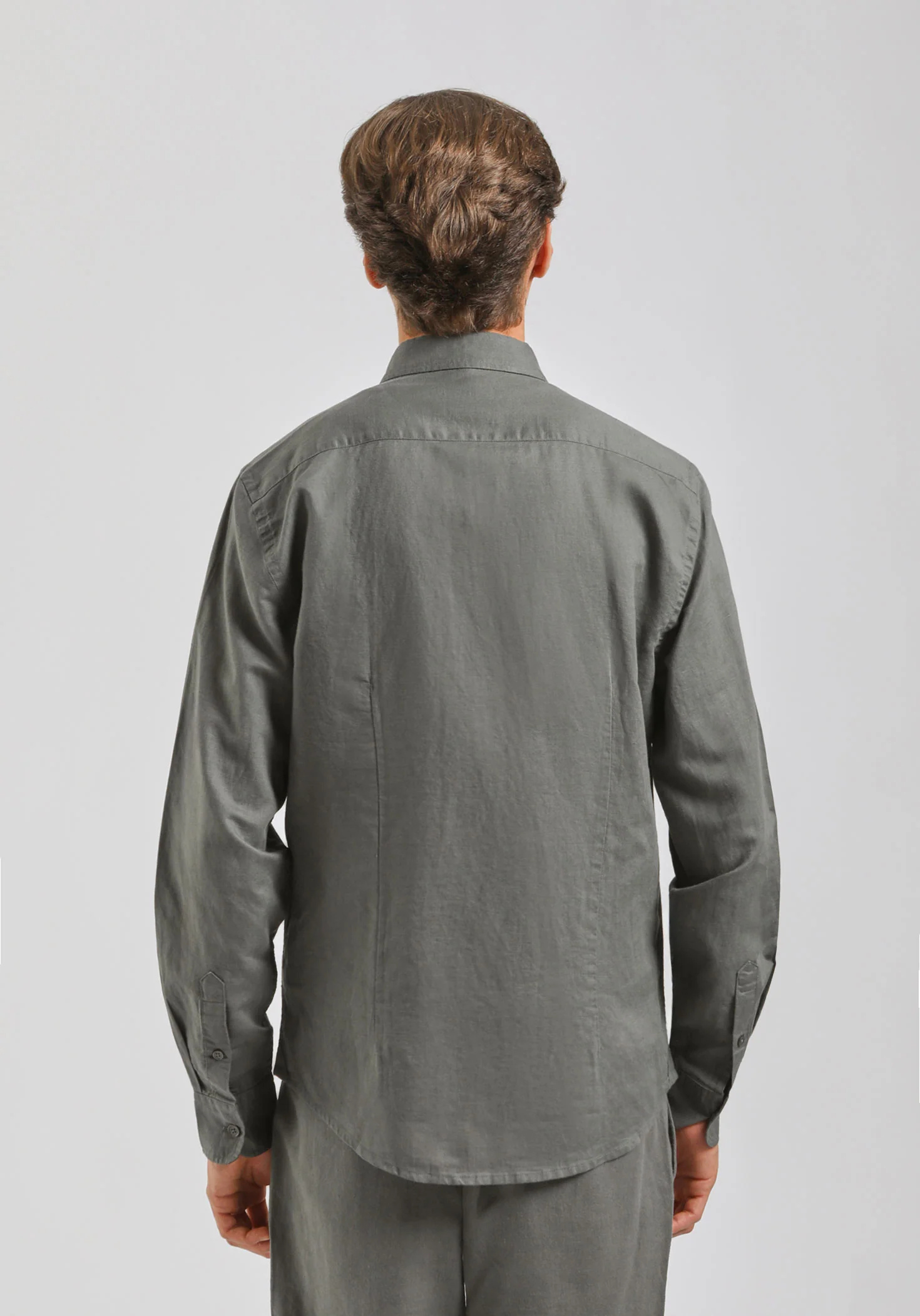 Camicia misto lino con tasconi - Image 6