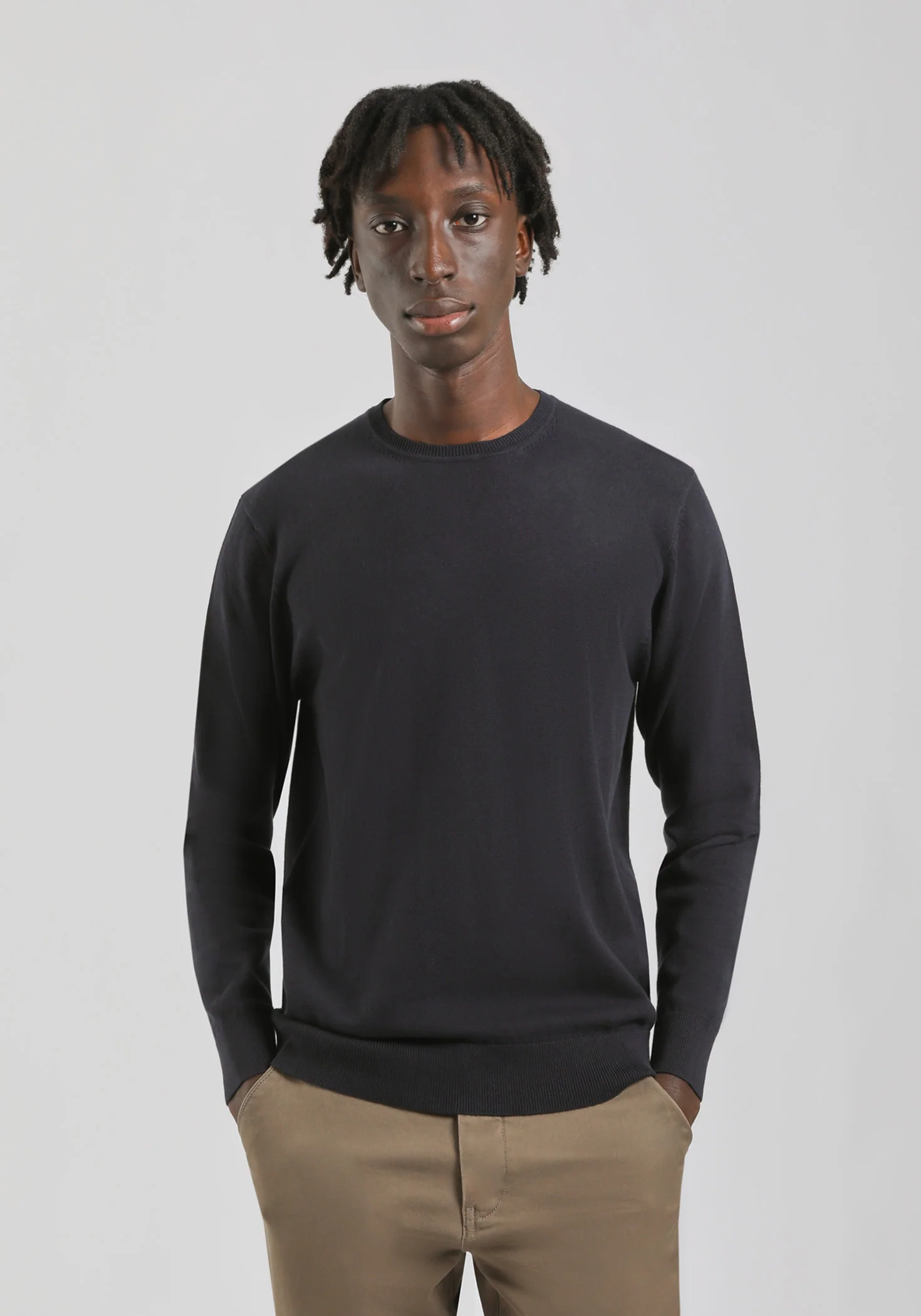Maglia girocollo tinta unita
