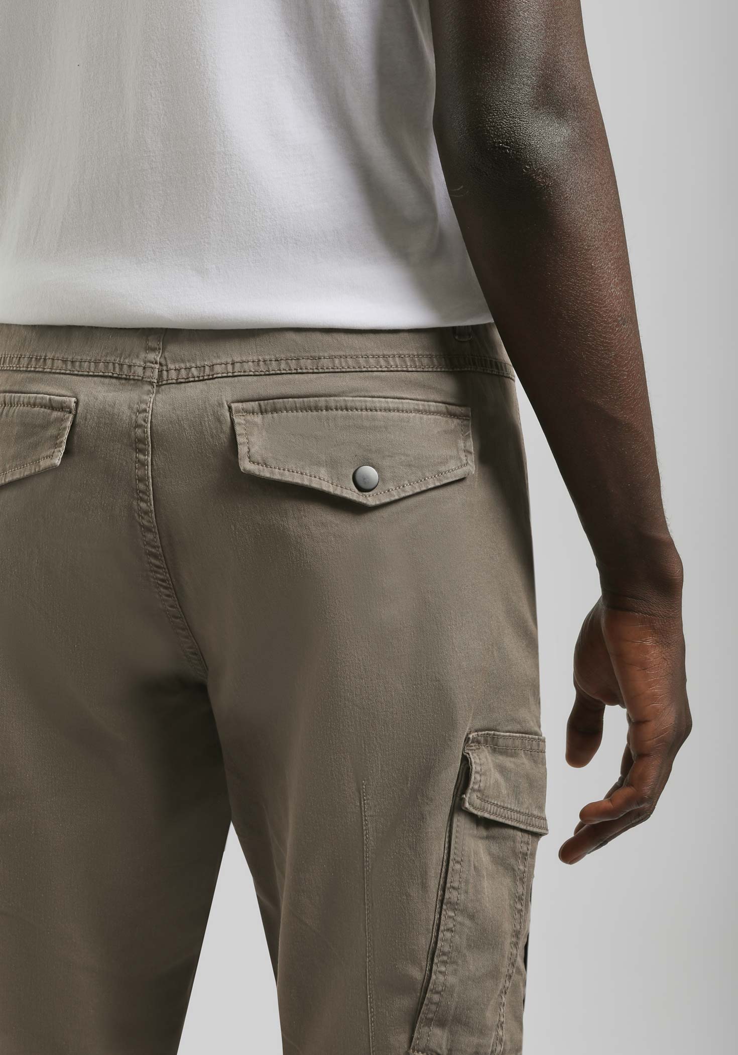 Pantalone cargo in cotone - Image 6