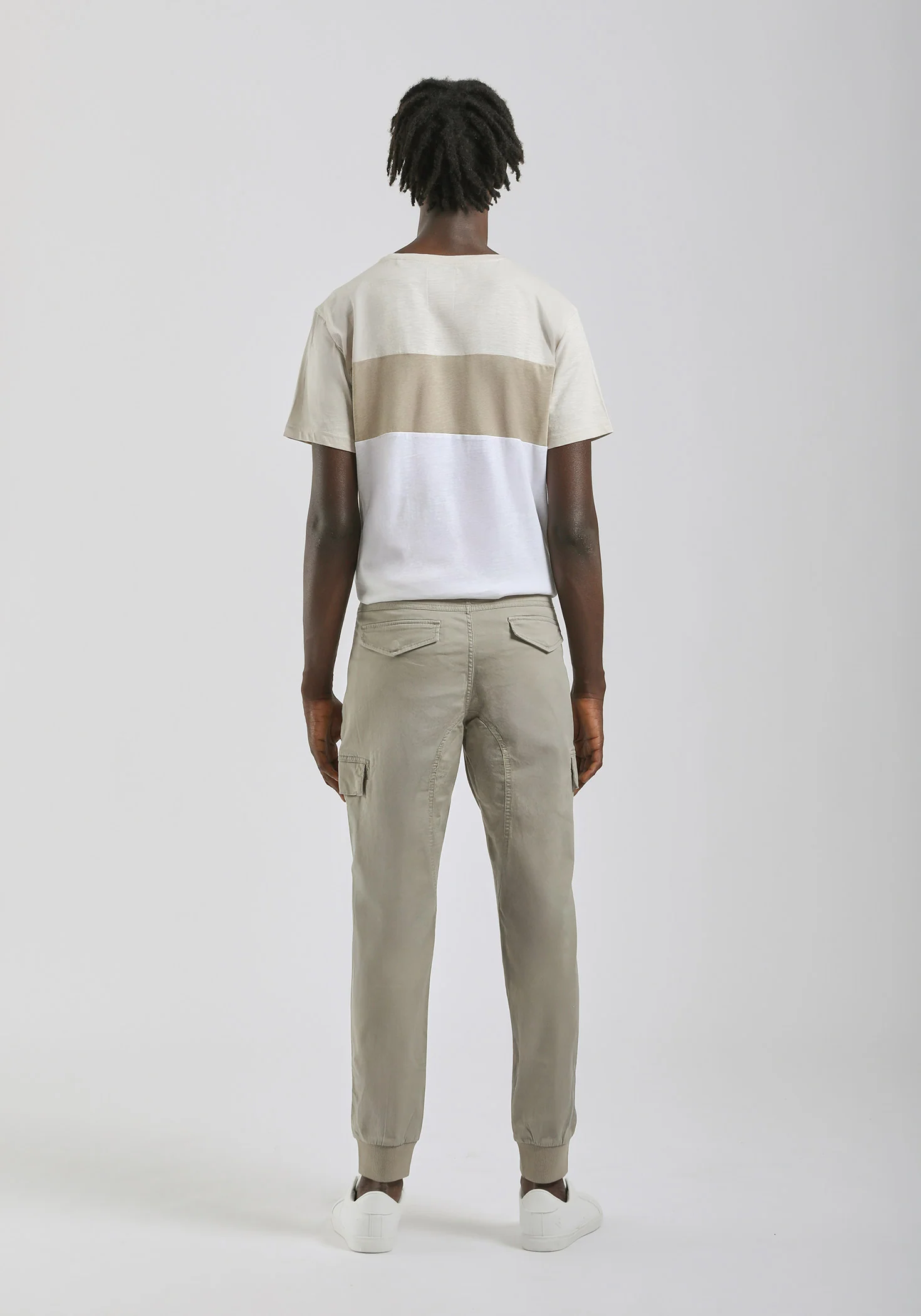 Pantaloni cargo con elastici alle caviglie - Image 5