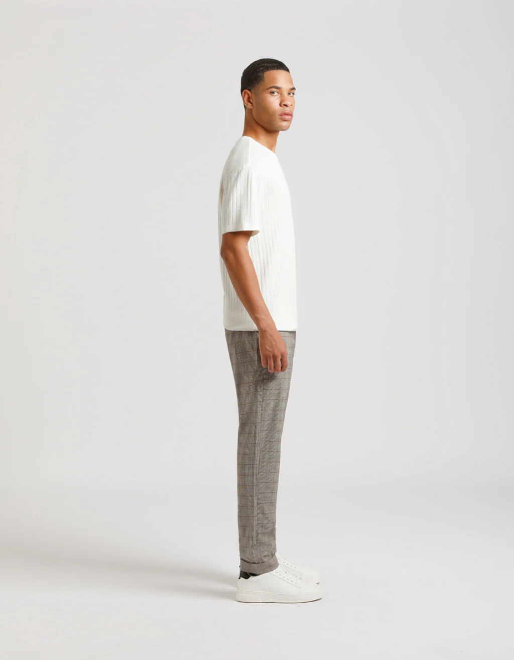 Pantaloni chino con fantasia a quadri - Image 3