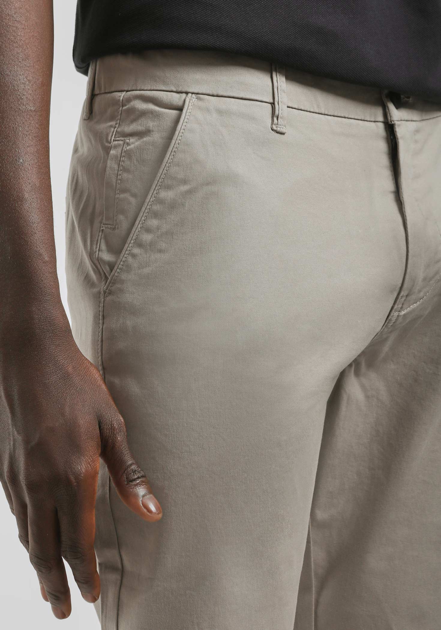 Pantaloni chino in cotone - Image 3