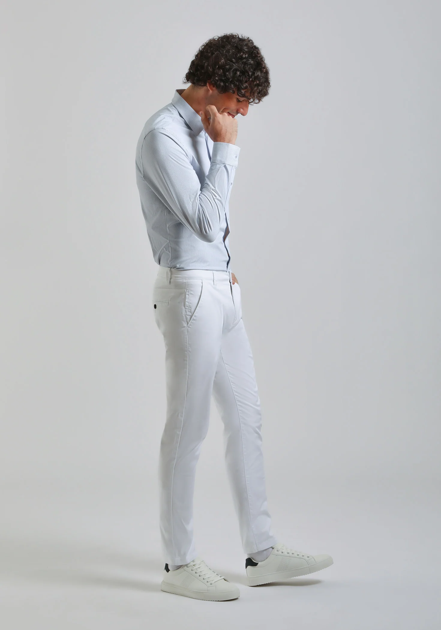Pantaloni chino in cotone - Image 4