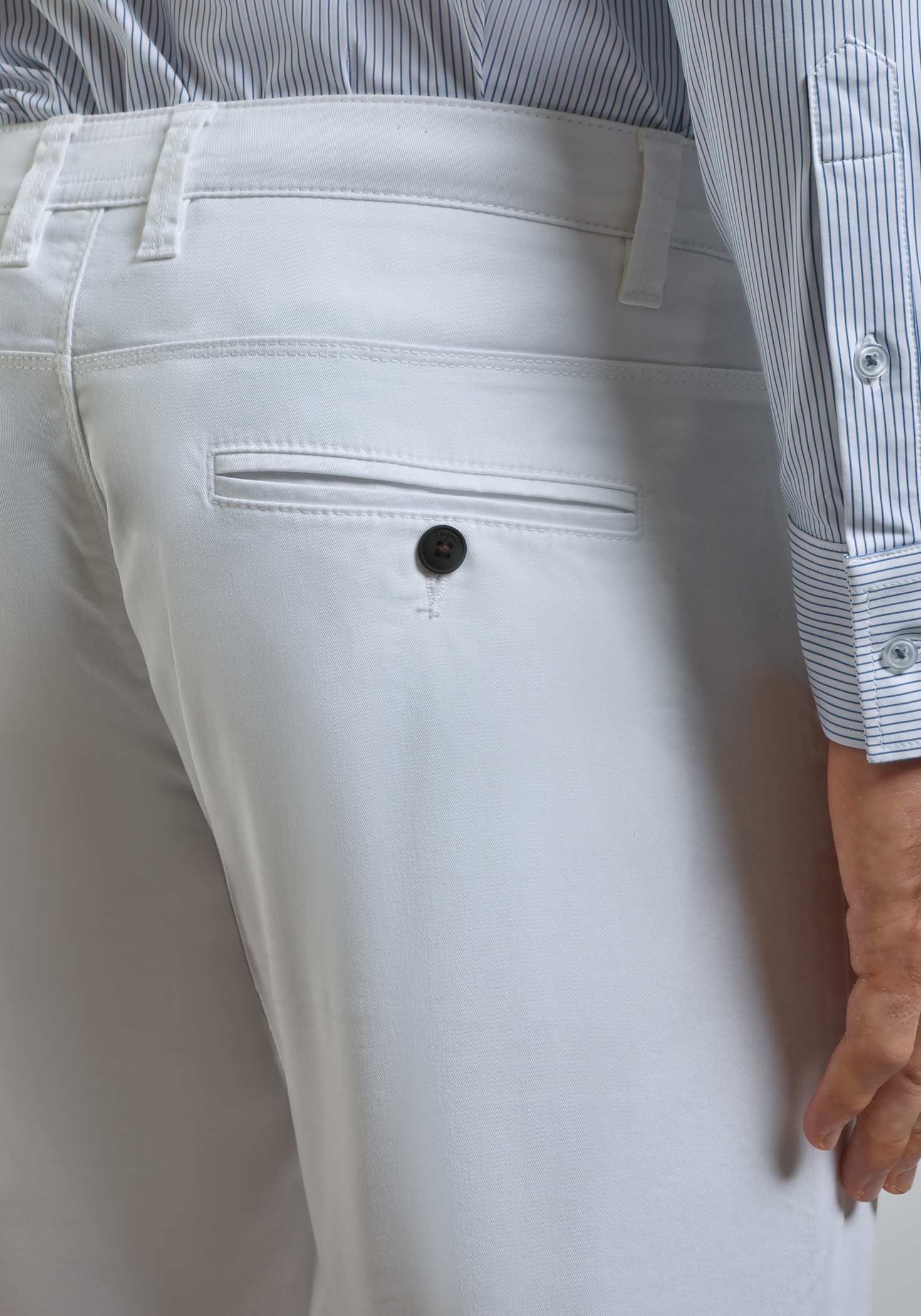 Pantaloni chino in cotone - Image 6