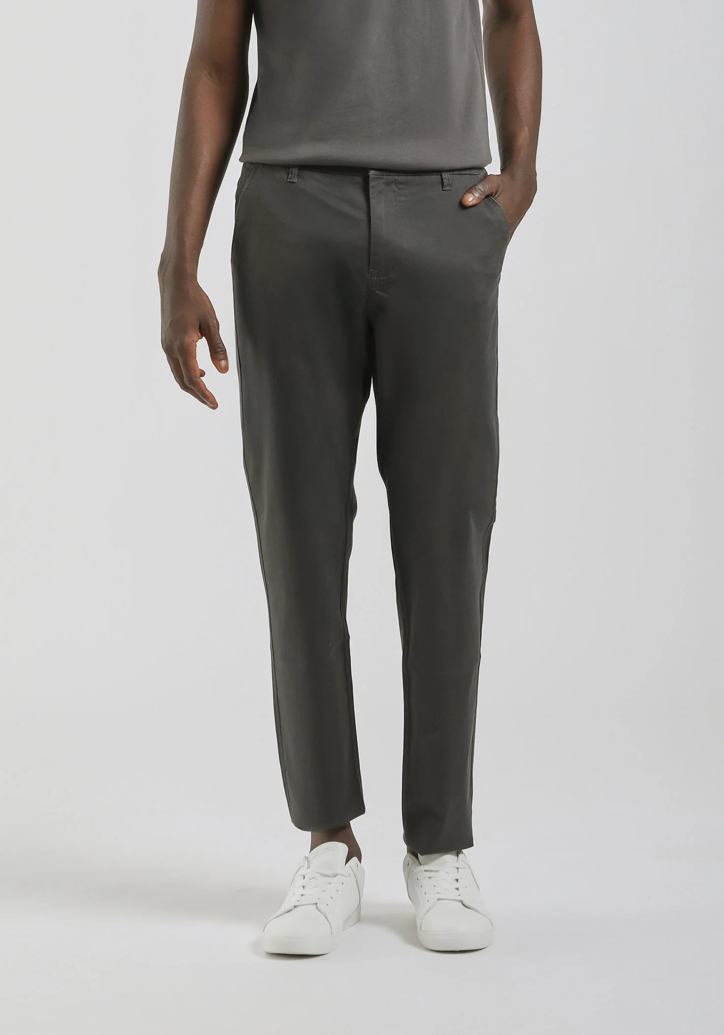 Pantaloni chino in cotone - Image 2