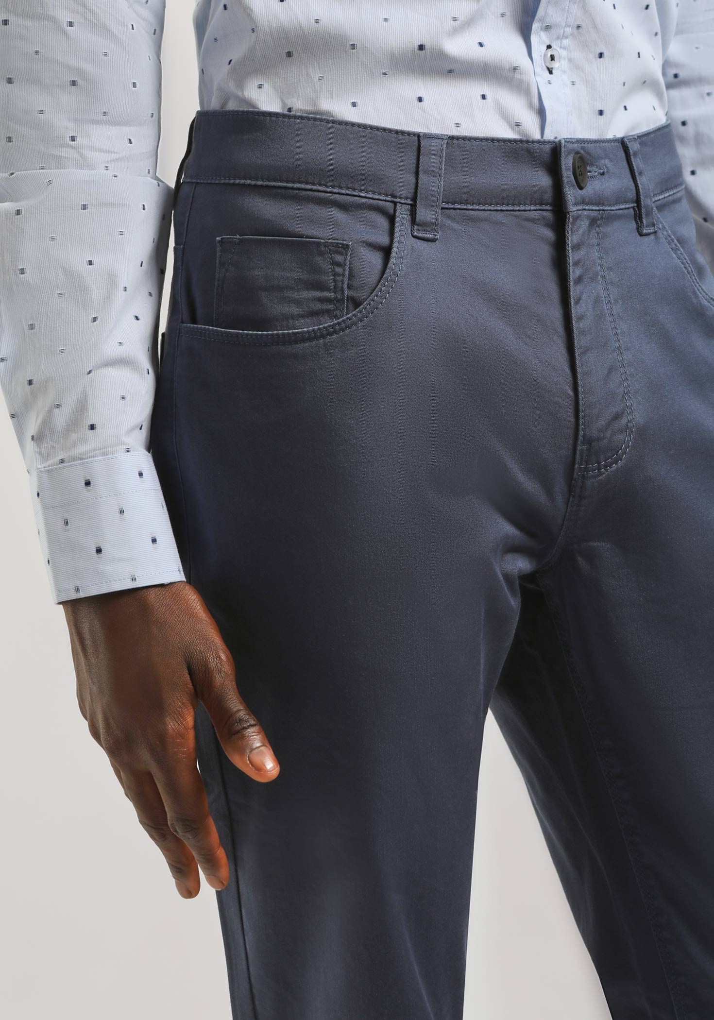 Pantaloni cinque tasche in cotone - Image 3