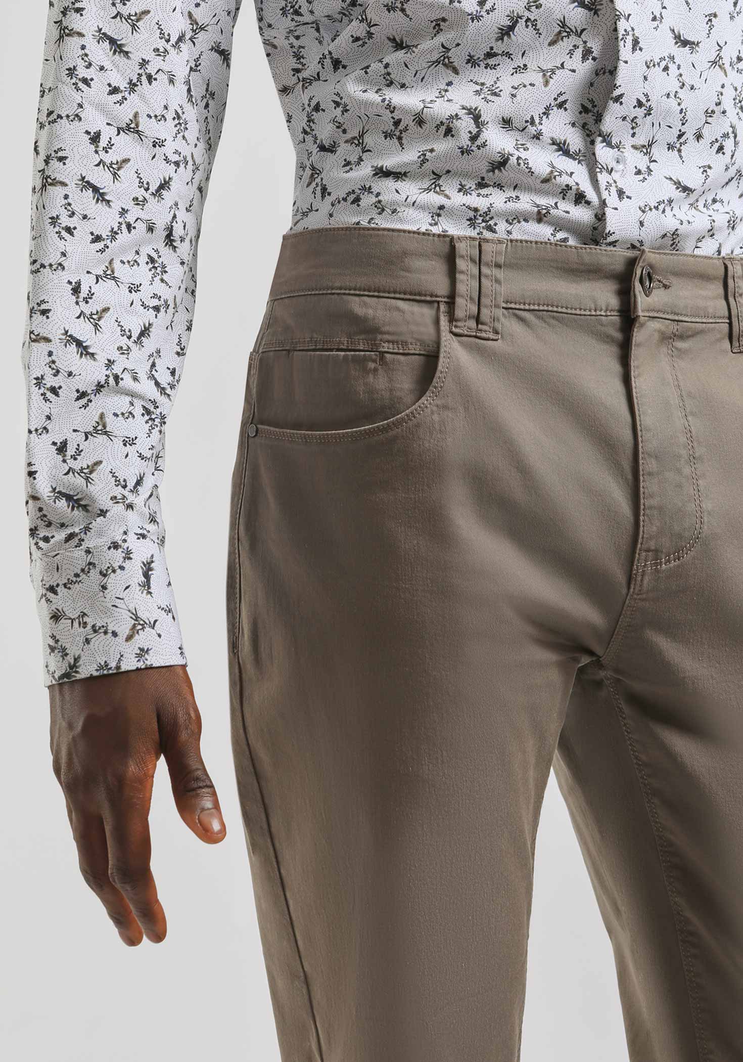 Pantaloni cinque tasche in cotone - Image 3