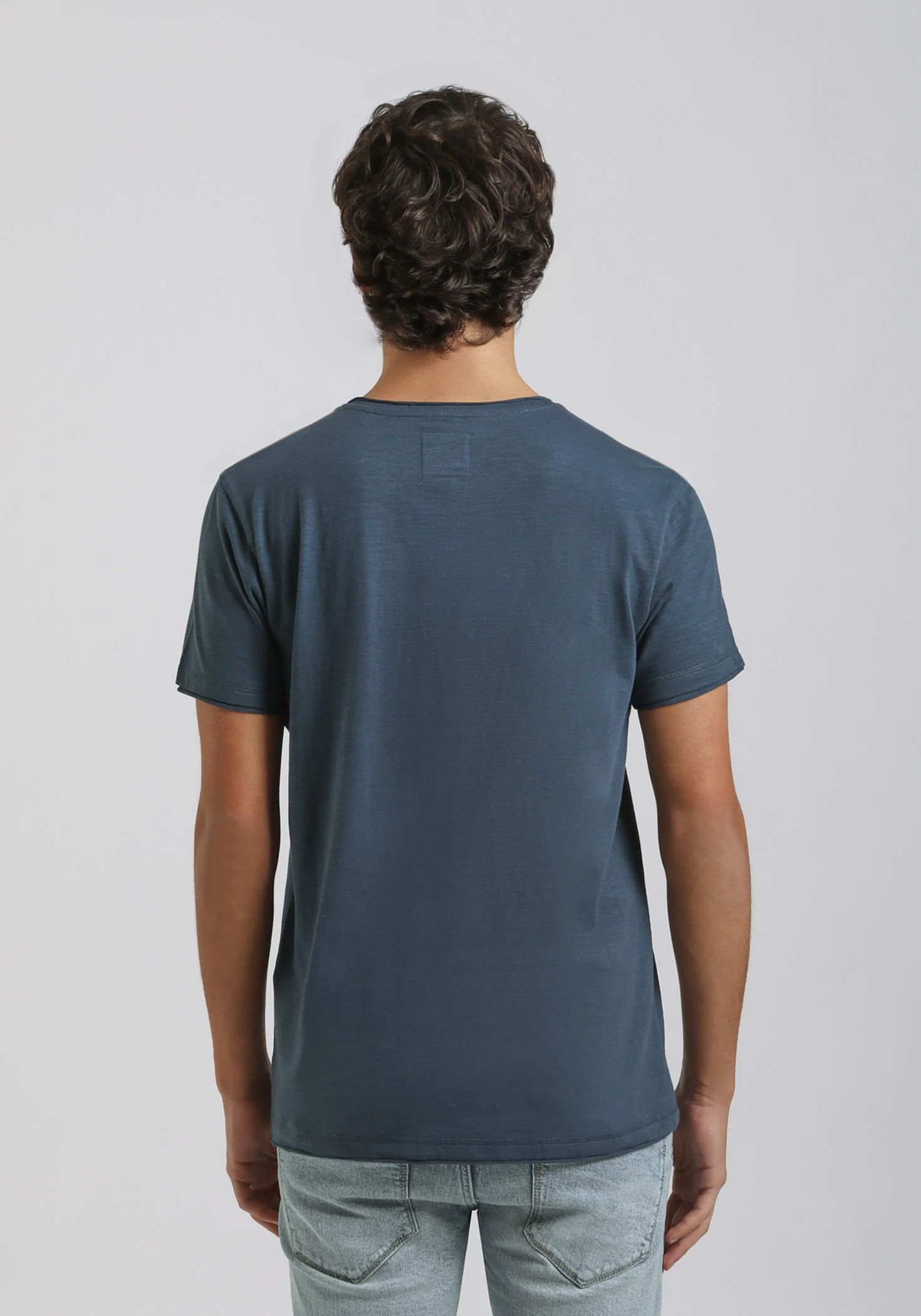 T-shirt collo serafino - Image 4
