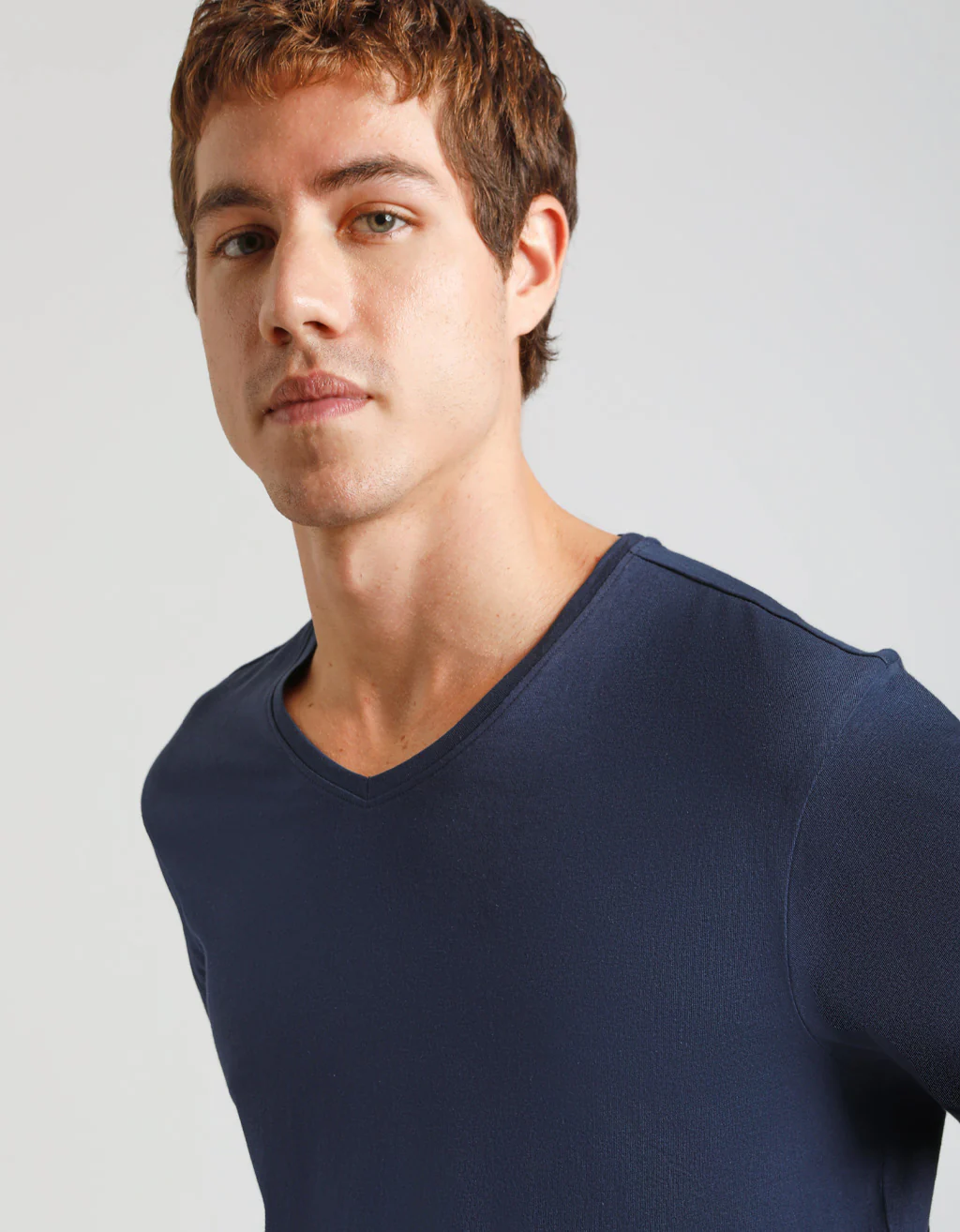 T-shirt con scollo a V - Image 2