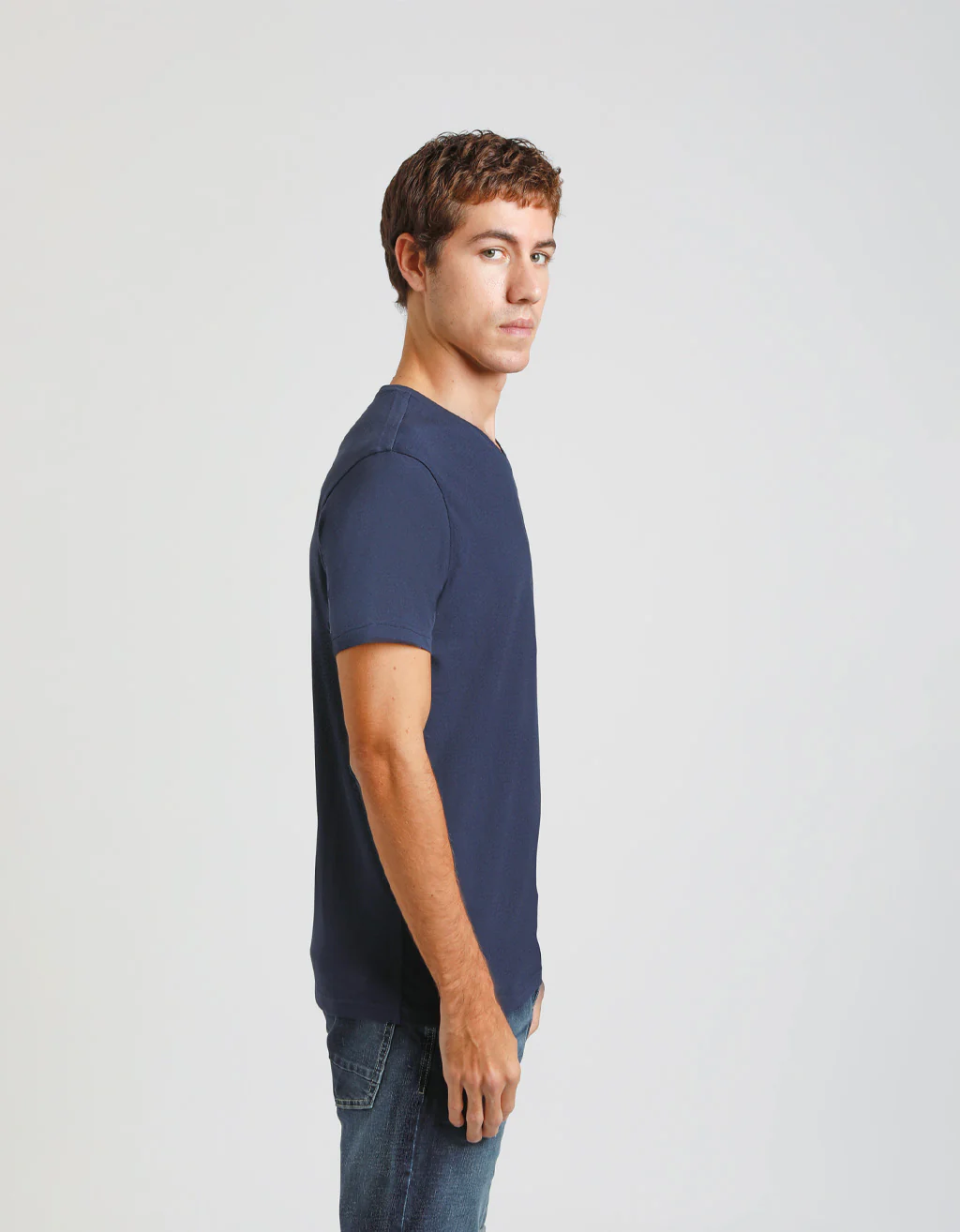 T-shirt con scollo a V - Image 3