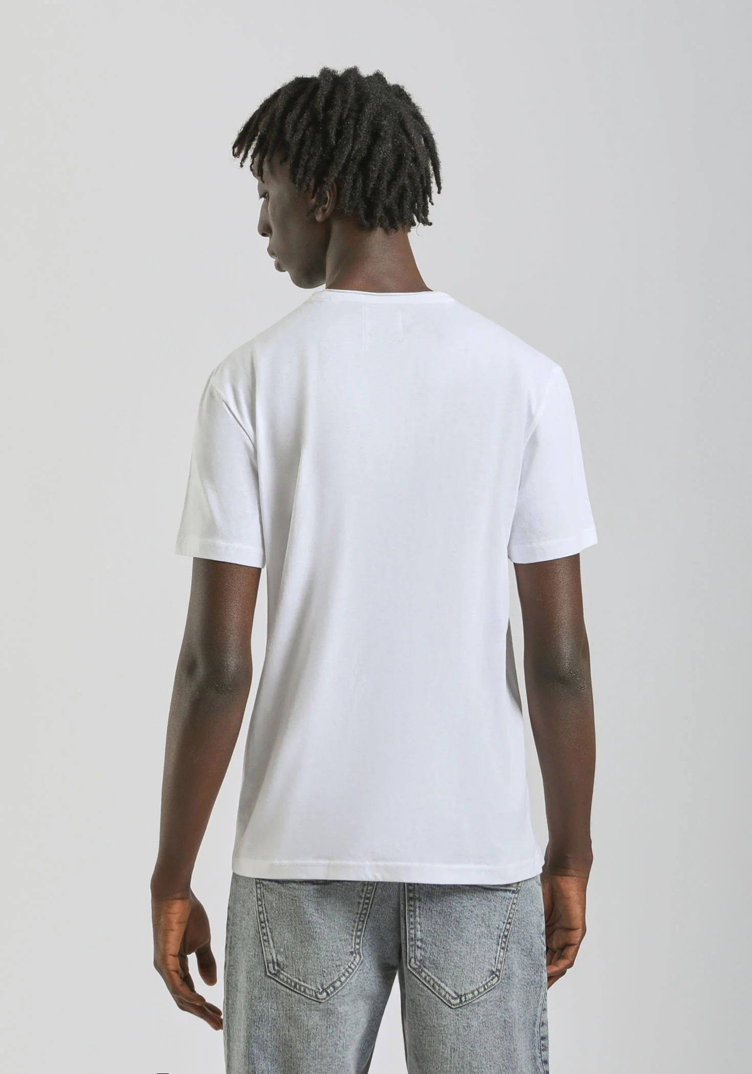 T-shirt con stampa a rilievo - Image 3