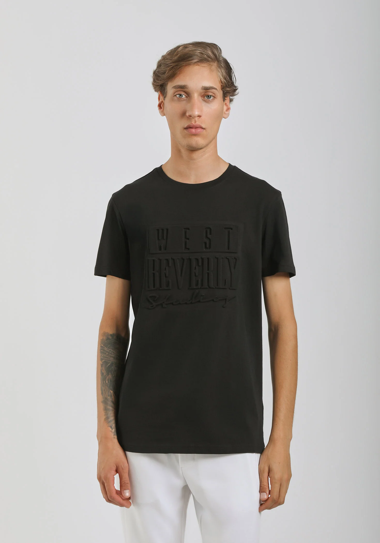 T-shirt con stampa a rilievo