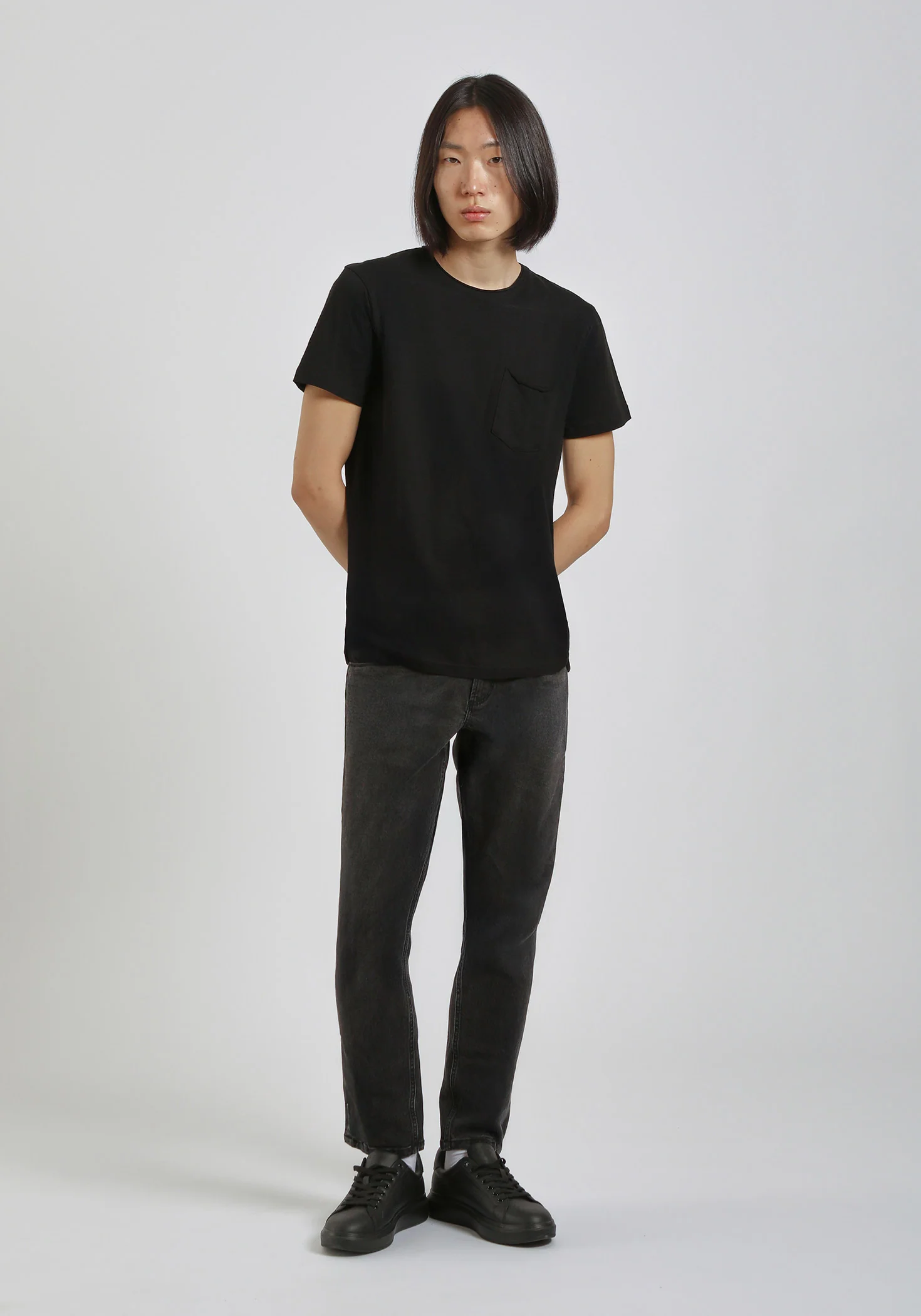 T-shirt con taschino - Image 5