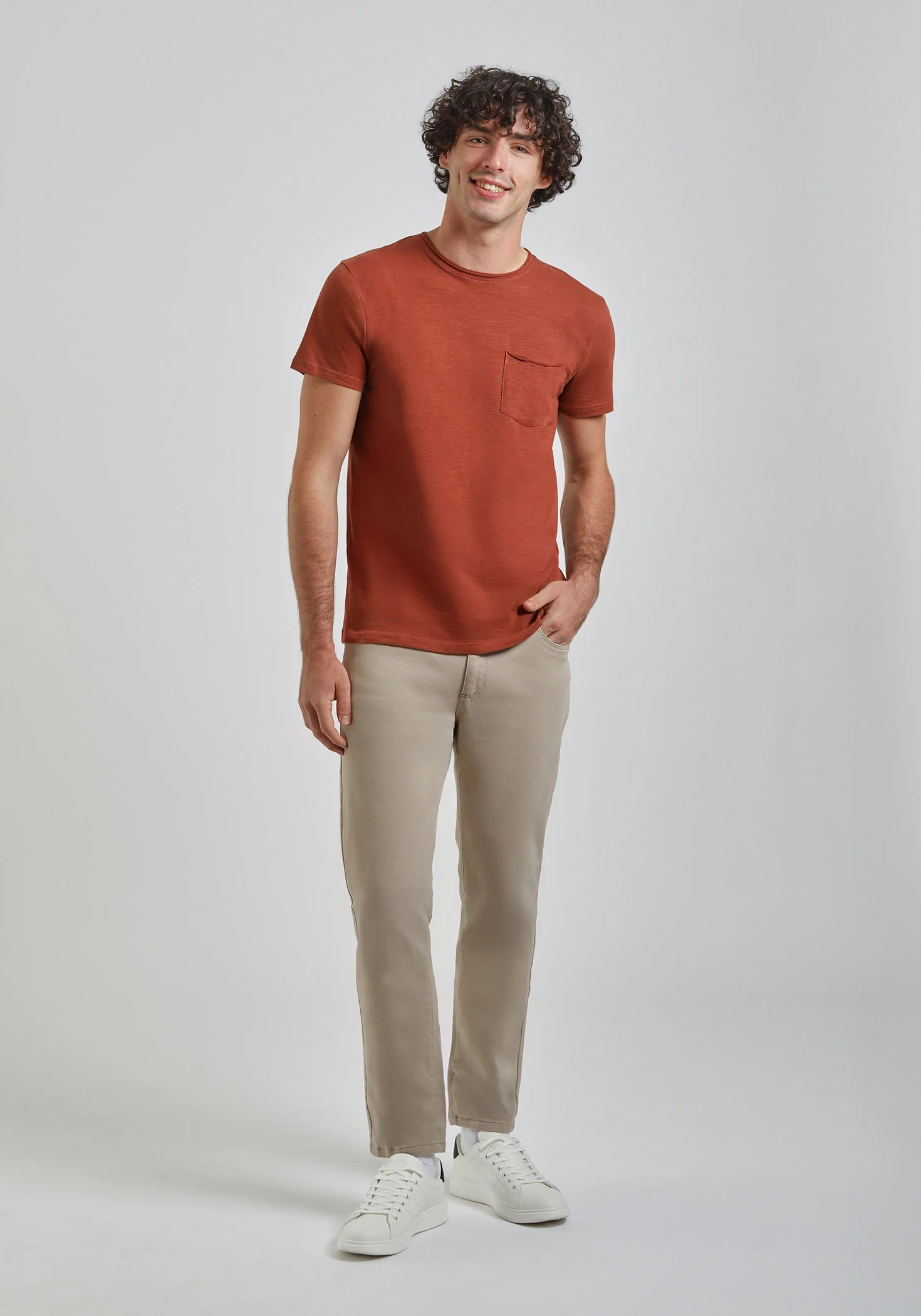 T-shirt con taschino - Image 5