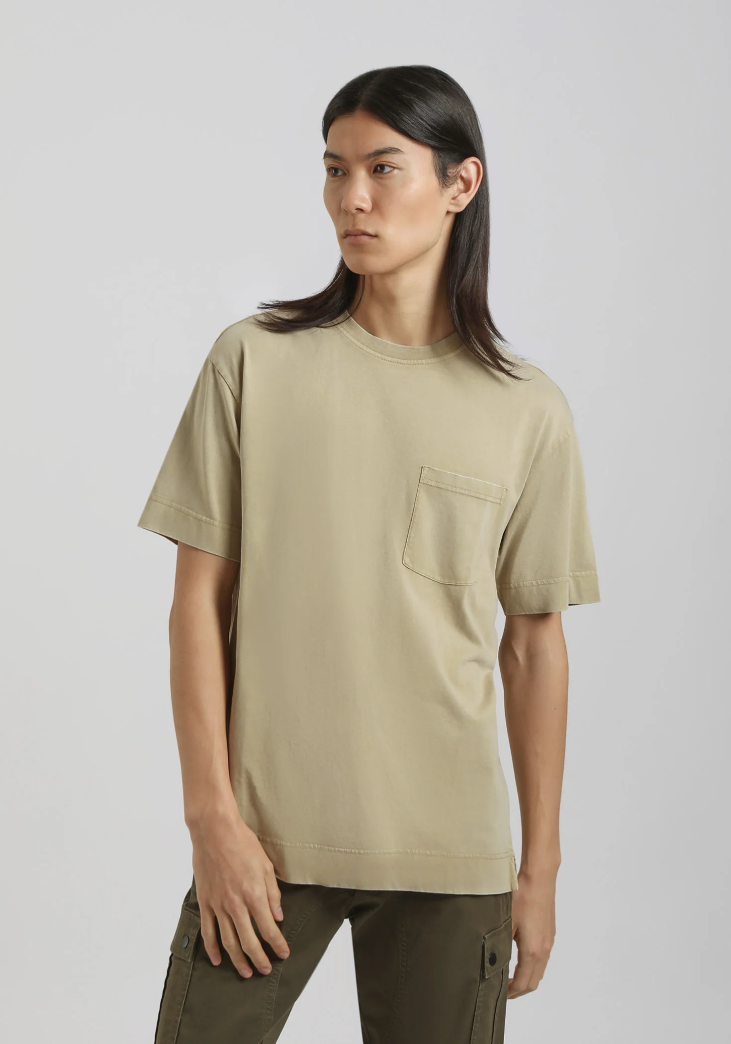 T-shirt effetto lavato con taschino