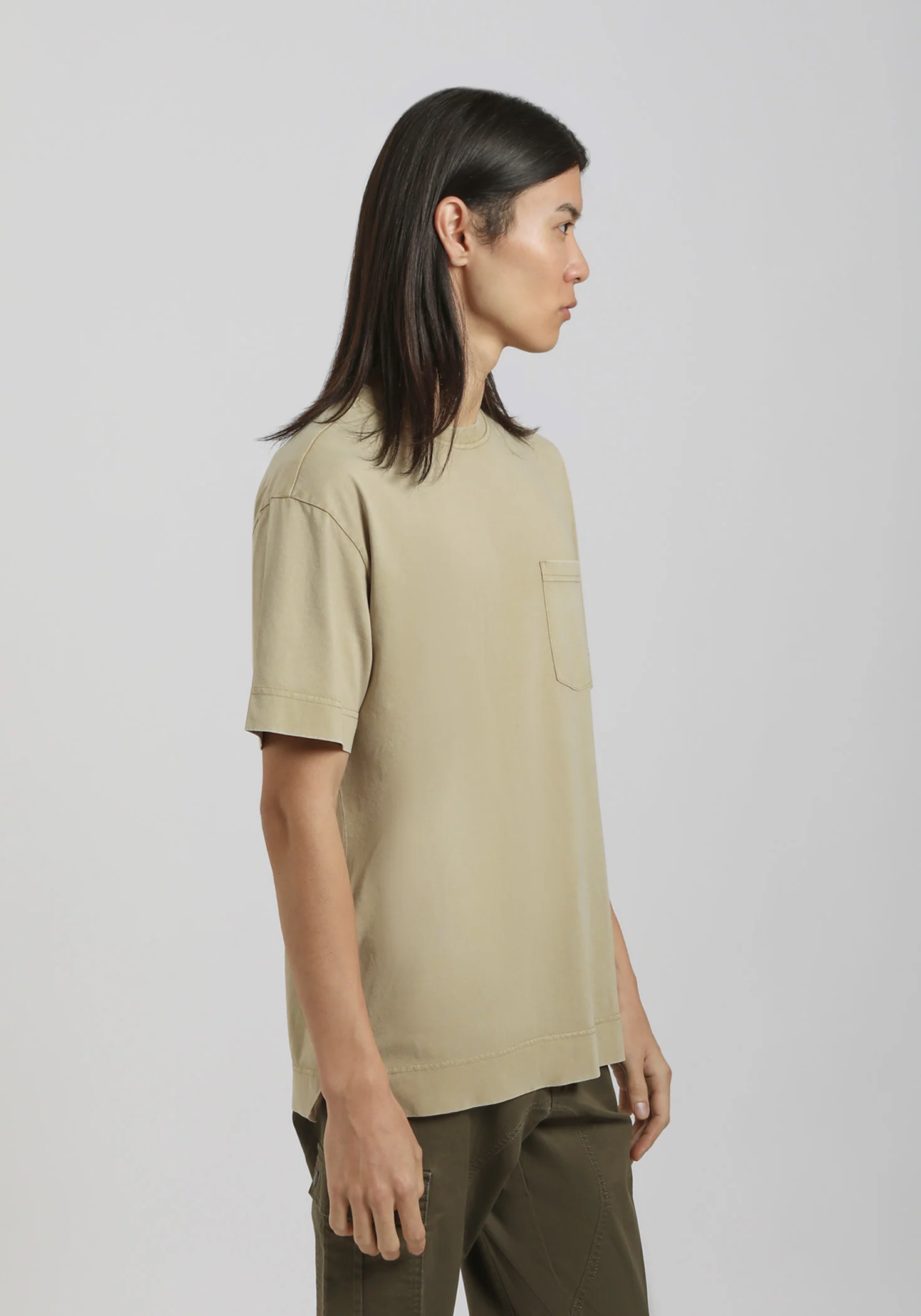 T-shirt effetto lavato con taschino - Image 3